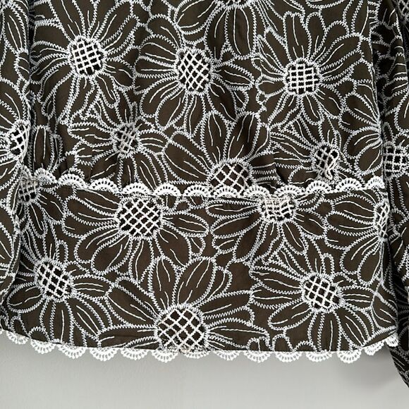 Express Women’s Open Back Embroidered Eyelet Cotton Cropped Top Blouse Size XS - Picture 11 of 12